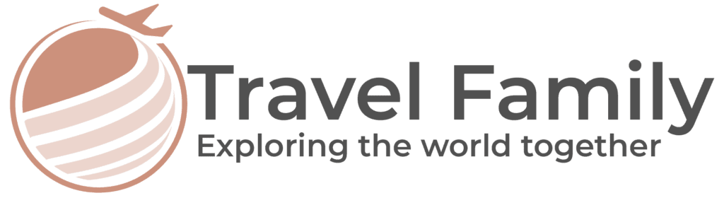 Logo Travel Family